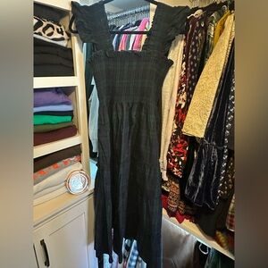 Hill House small blackwatch tartan Ellie